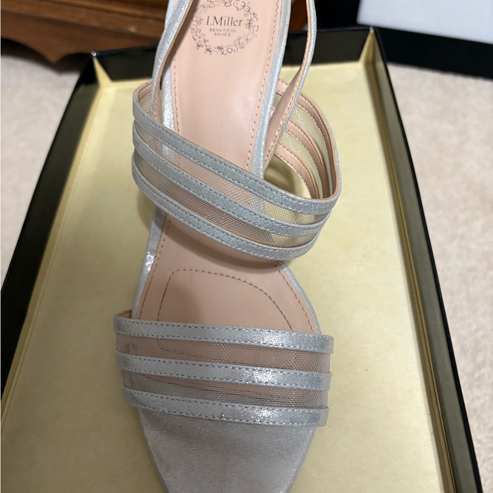 Women's Silver Strappy Sandals